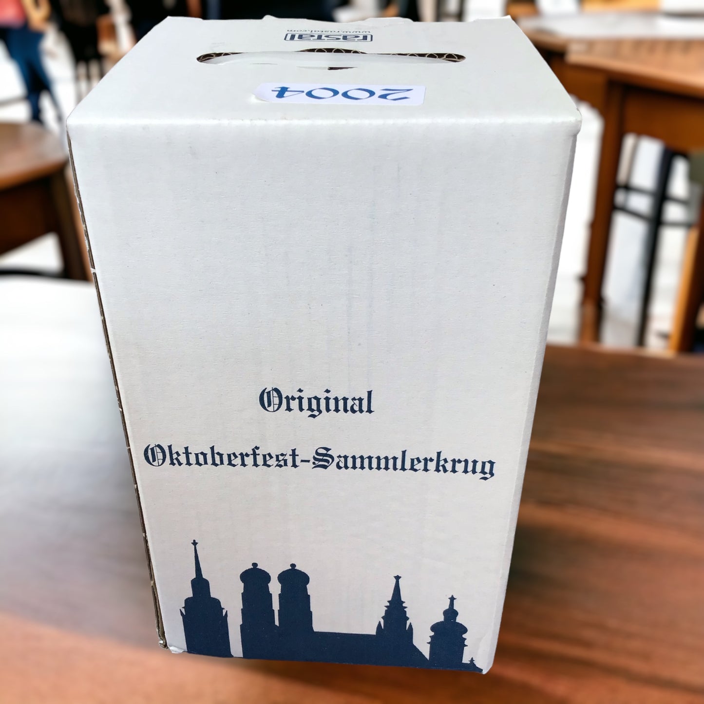 Original Oktoberfestkrug 2004 mit Zinndeckel I Jahreskrug I Zertifikat