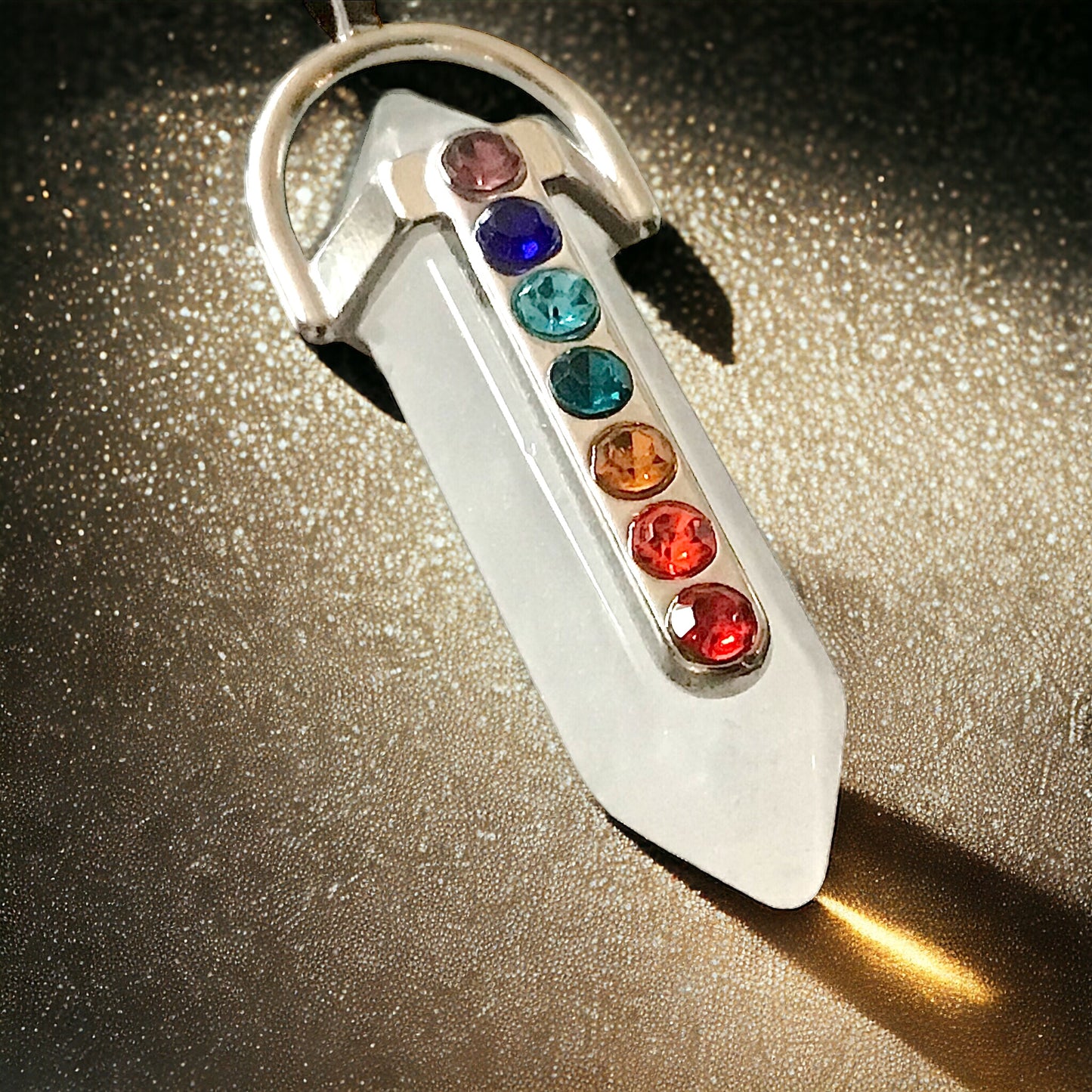 Anhänger Hexagon weiss mit 45 cm Kordelkette - CHAKRA - 50x8x8 mm - 5 Gramm