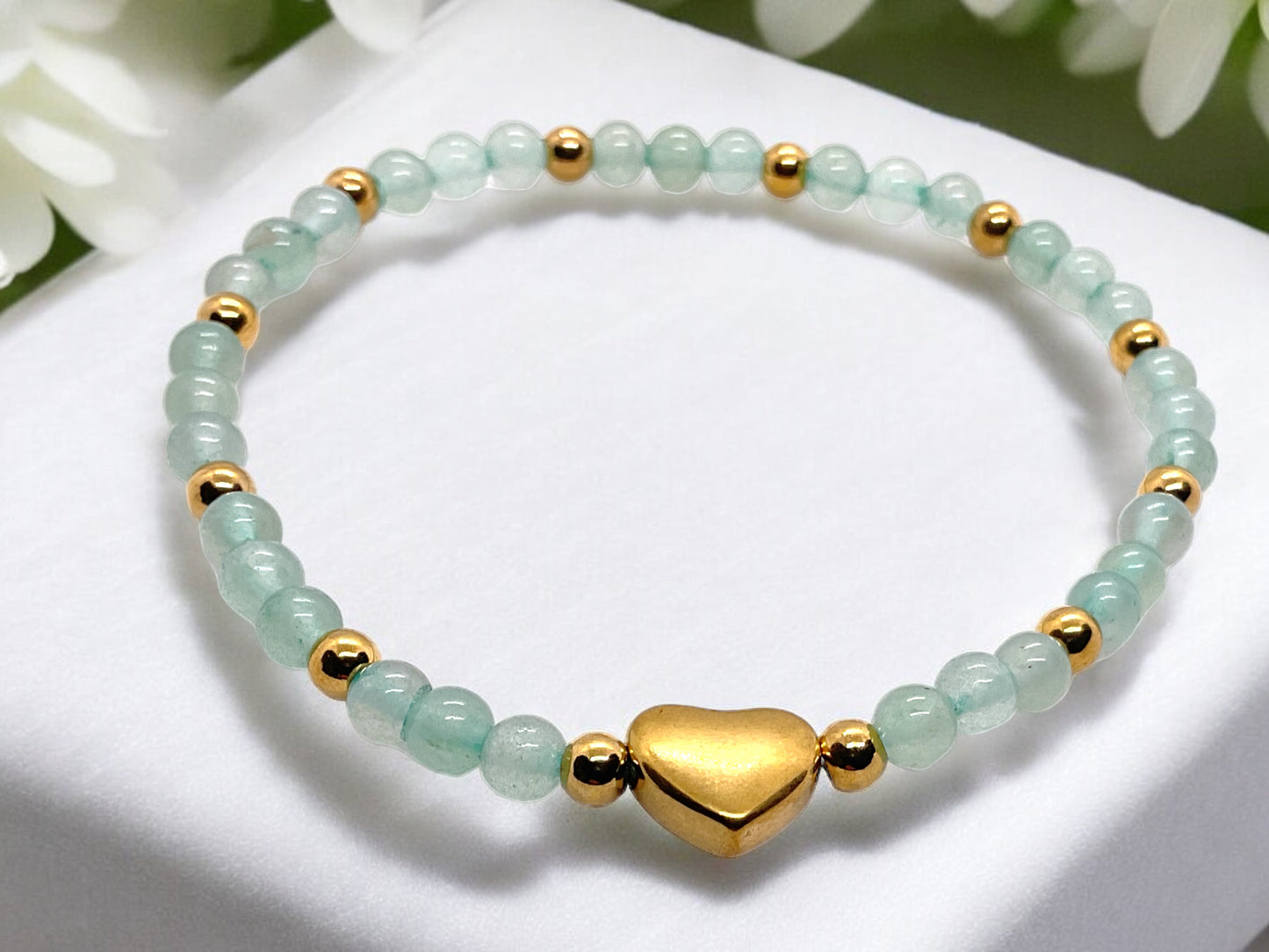 Steinfixx® - Grüner Aventurin Perlenarmband mit Messingherz und Messingperlen - Hochwertiges Edelsteinarmband handgefertigt inclusive edler Geschenkbox und Edelsteinkarte