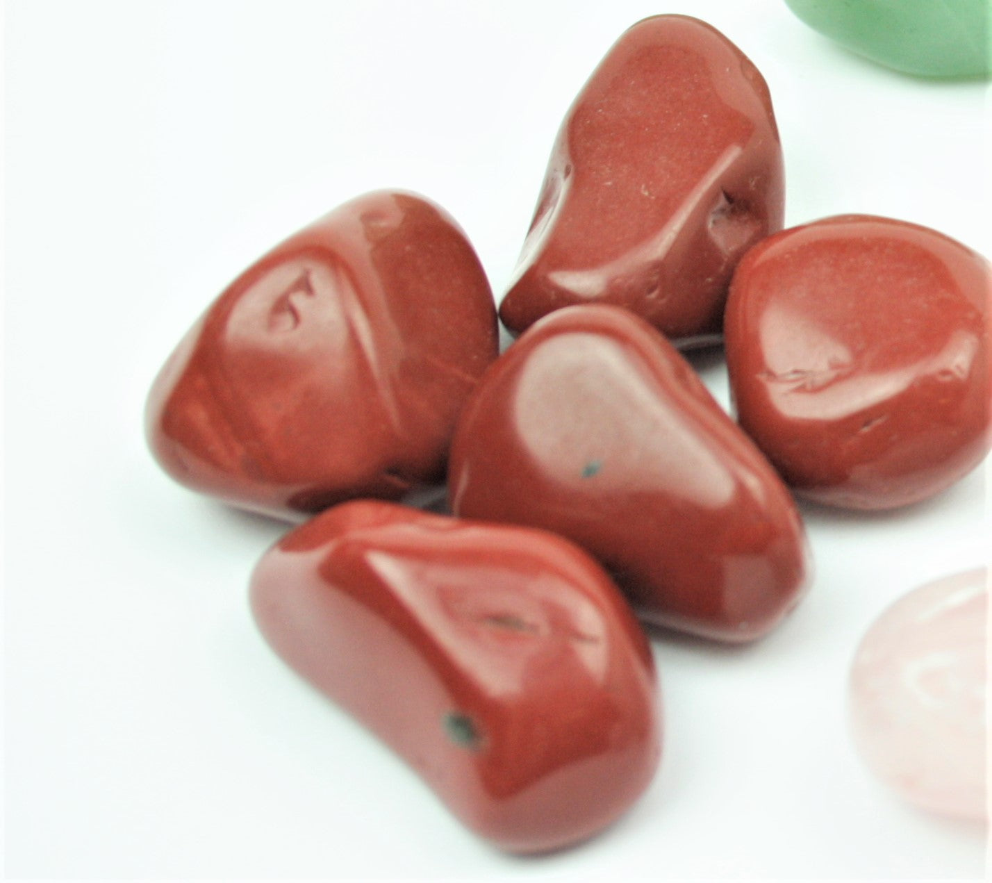 Premium Edelstein-Quellwasser-Set "Konzentration" | Trommelsteine zur Energetisierung von Trinkwasser | 21 Seiten Anleitung |Top 1A Heilsteine | Wasserbelebung