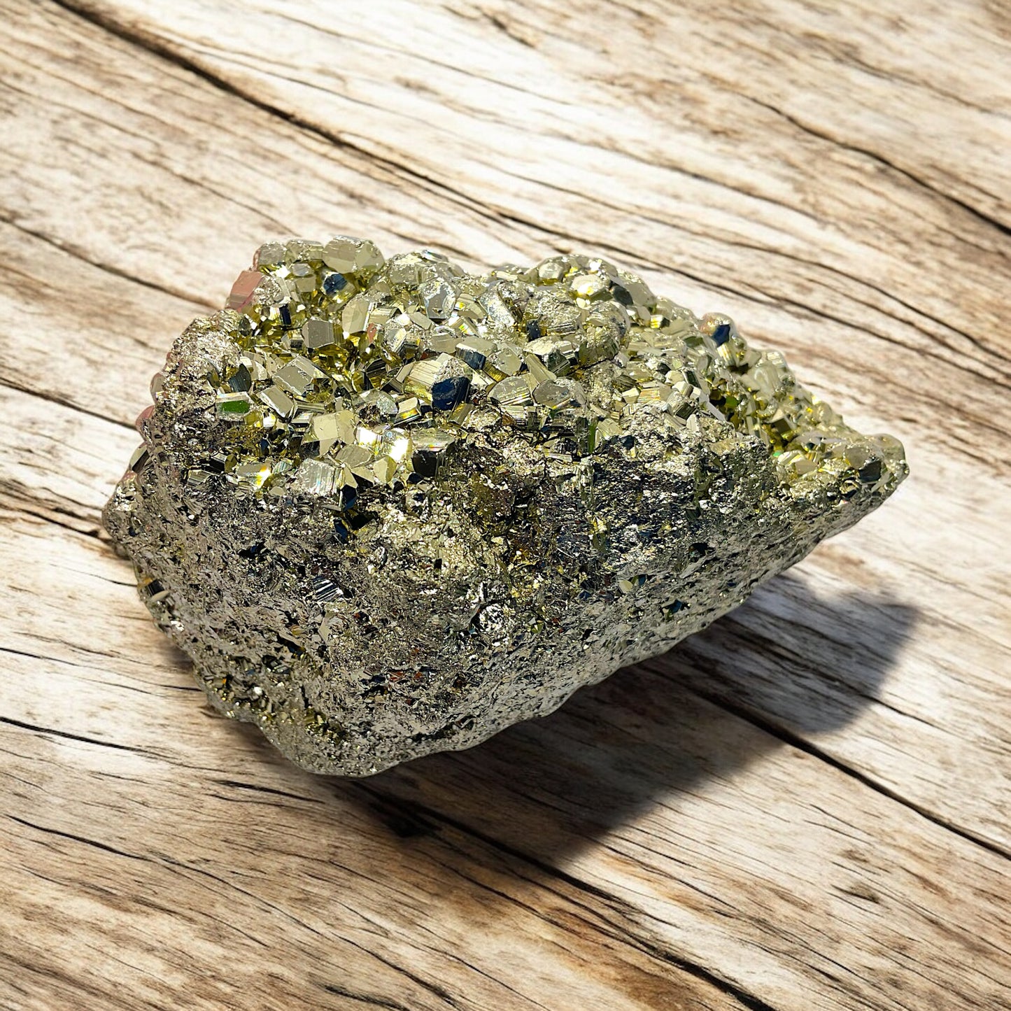 Pyrit Kristall I 680gr I 10x6x6cm I TOP 1-A Qualität aus Peru I Unikat-Masterpiece 1637 I Heilstein I Edelstein I Rohstein I Glücksstein