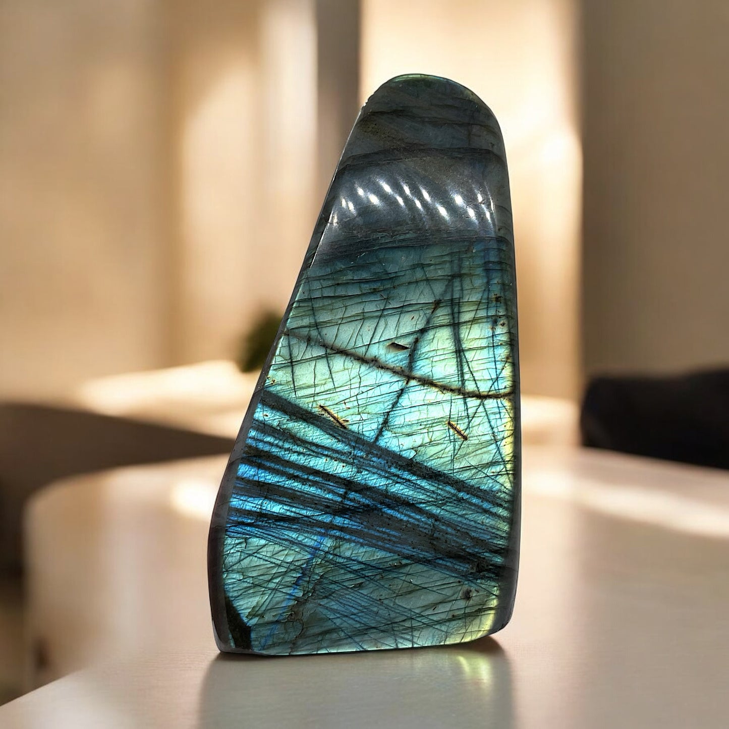 Edle hochglanzpolierte blaue Labradorit Freeform | Unikat-Freeform 1522 | TOP 1-A Qualität I 9x7x16cm | 1363 gr
