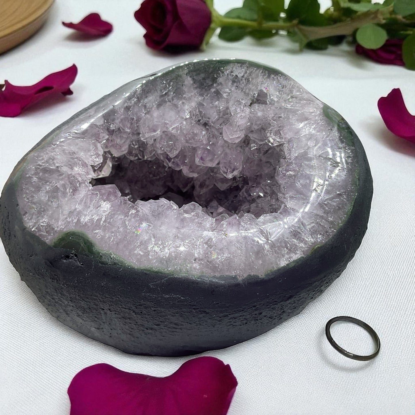 Amethyst Druse Minidruse mit phantastischen Kristallen I 1,43 KG I 12x11x10 cm I Blickfang I Unikat-Masterpiece 1617 I Brasilien