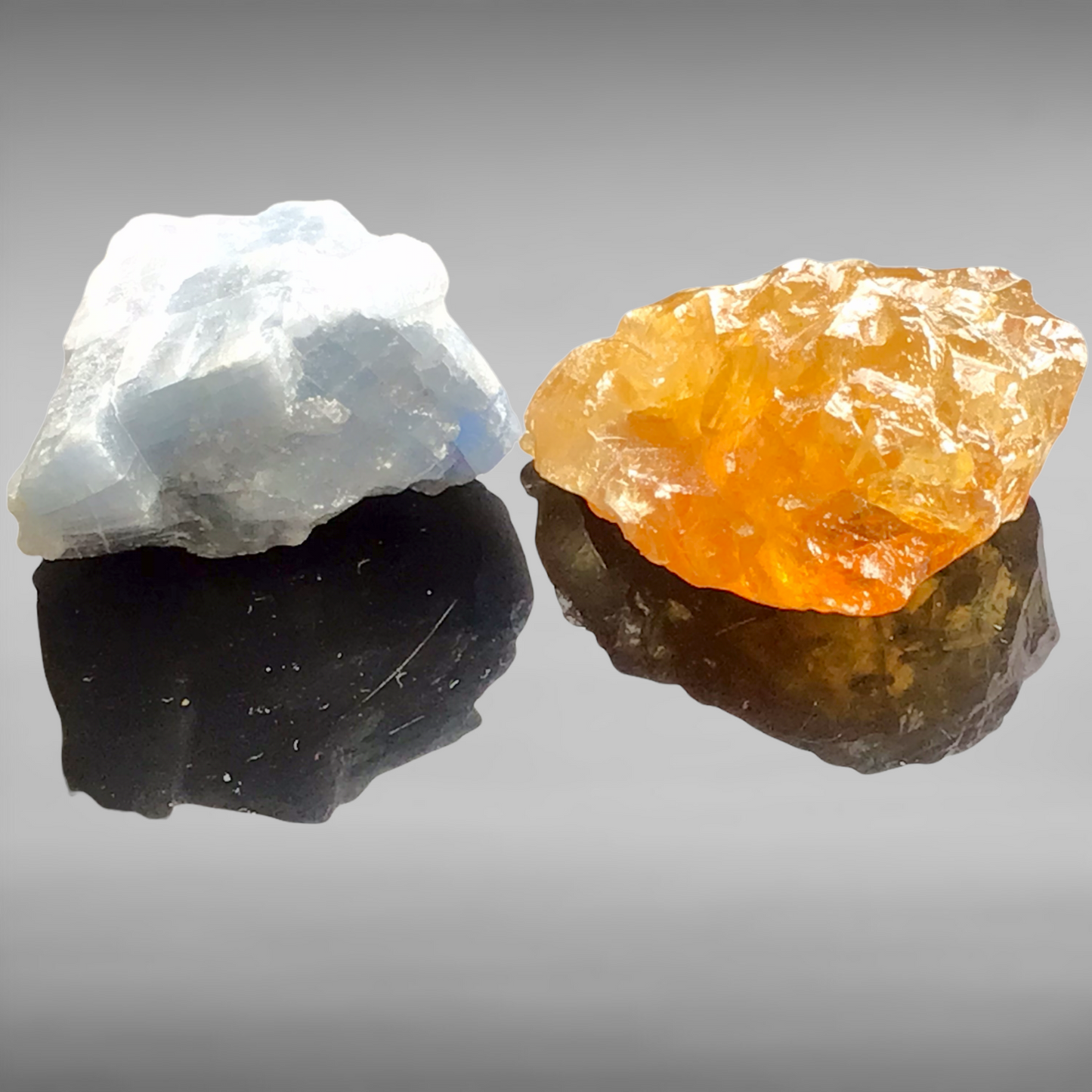 Schatzkiste mit 2 Geoden zum aufbrechen, Fossilien, Bergkristall, Edelsteine, Trommelsteine, Lupe - Mindestens 40 Teile
