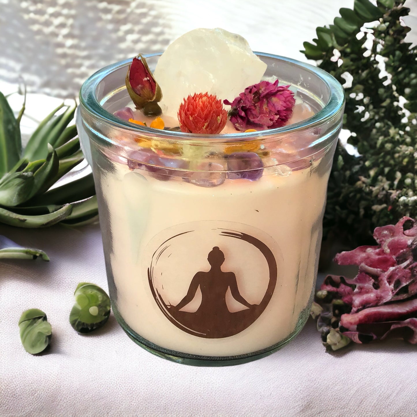 Große Edelsteinkerze "Meditation" im Glas mit Anleitung | Duftkerze | Ritualkerze | Kristallkerze mit Blüten | Amethyst, Rosenquarz, Bergkristall | Jasmin