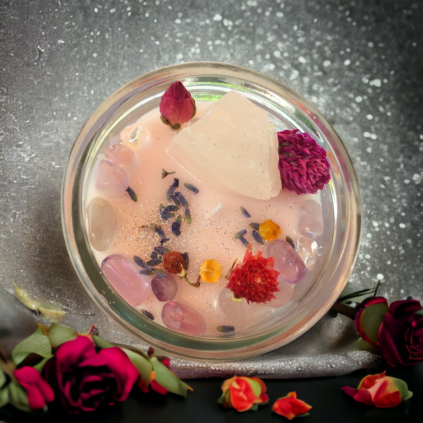 Große Edelsteinkerze "Meditation" im Glas mit Anleitung | Duftkerze | Ritualkerze | Kristallkerze mit Blüten | Amethyst, Rosenquarz, Bergkristall | Jasmin