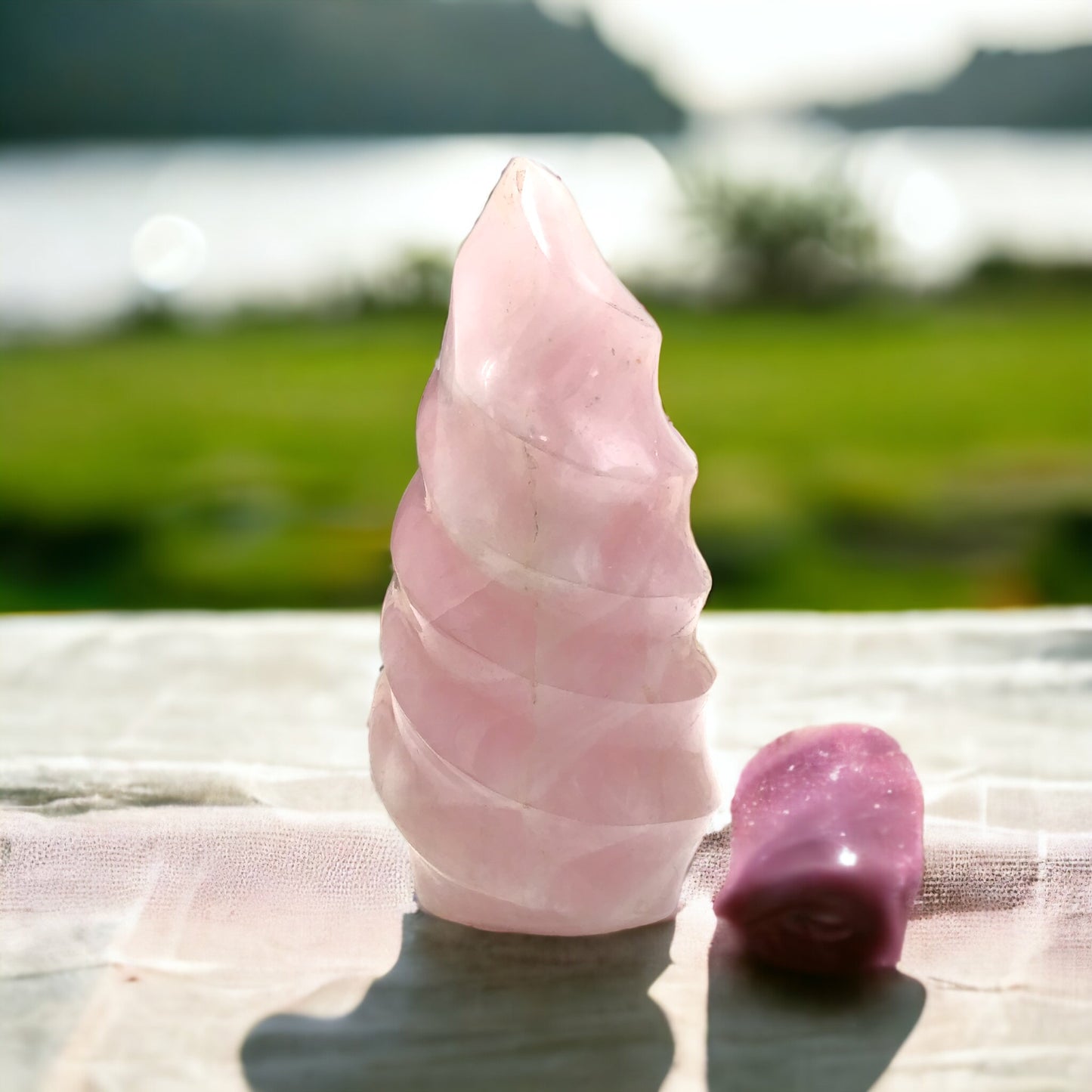 Steinfixx® - Große, edle Kristall Flamme aus Rosenquarz | Unikat 1519 | 846 Gr. |16x7x7 cm | Edelsteinspirale