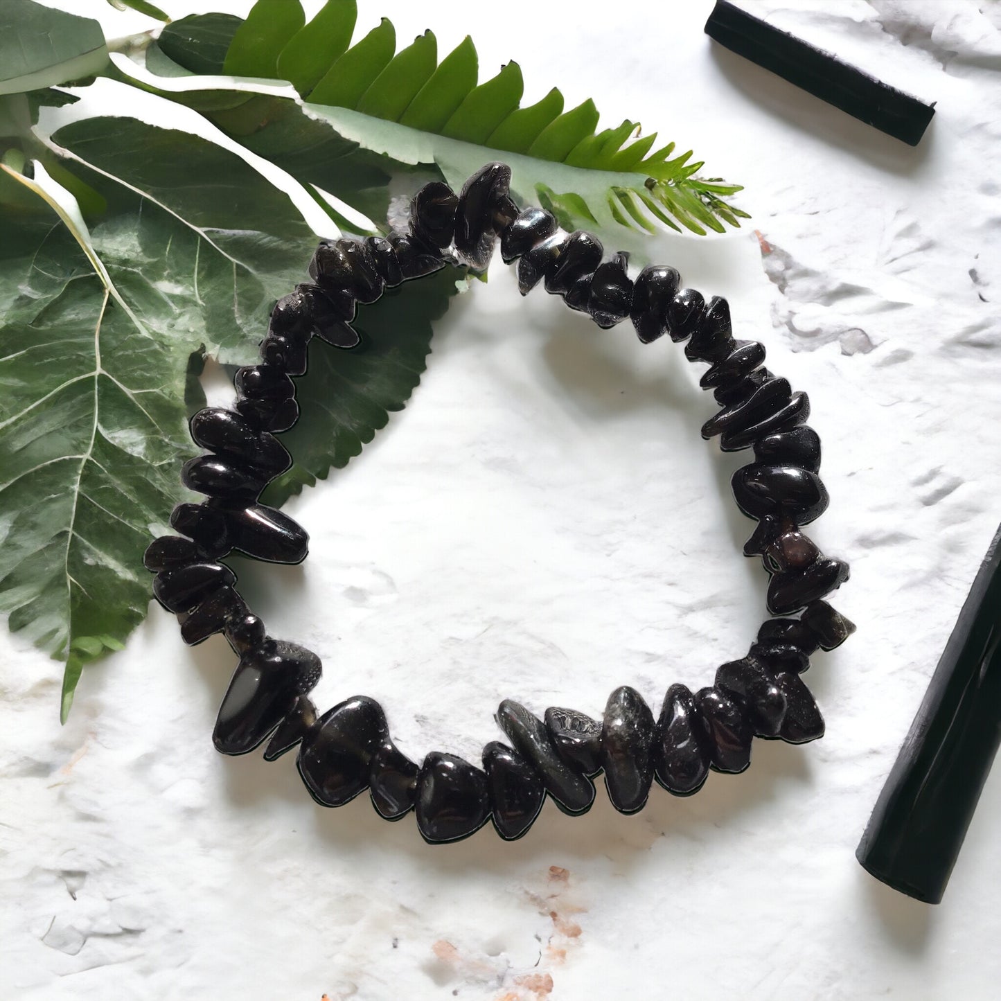 ONYX Trommelstein Splitter Armband  *Ruhe*  - echter Hämatit Edelstein-Schmuck - Chakra-Armband für Damen & Herren