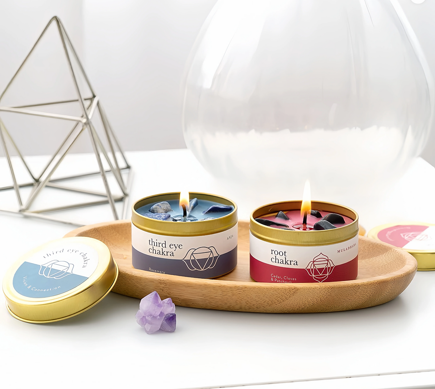 7 Chakra Duftkerzen Geschenkset mit Edelsteinen & Chakra-Armband  - Handgegossene Duftkerzen, abgestimmt auf die Chakren – Geschenkset mit Edelsteinen, Chakra-Karten & Geschenkbox – Achtsamkeit, Meditation & Wellness