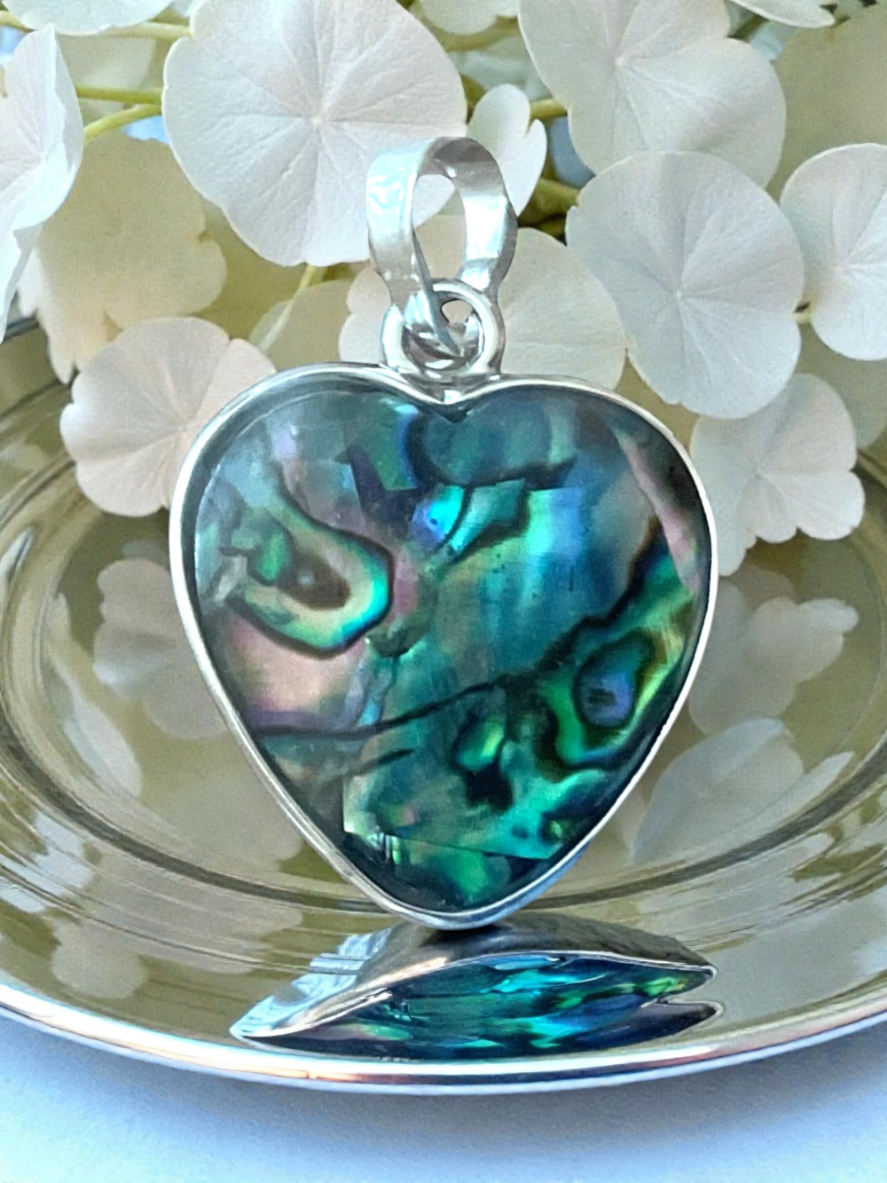 Abalone Perlmutt Herz Anhänger mit 925 Silberkette I 2x2 cm I Handarbeit I Herzgeschenk I Liebesgeschenk I incl. Geschenkverpackung I Australien