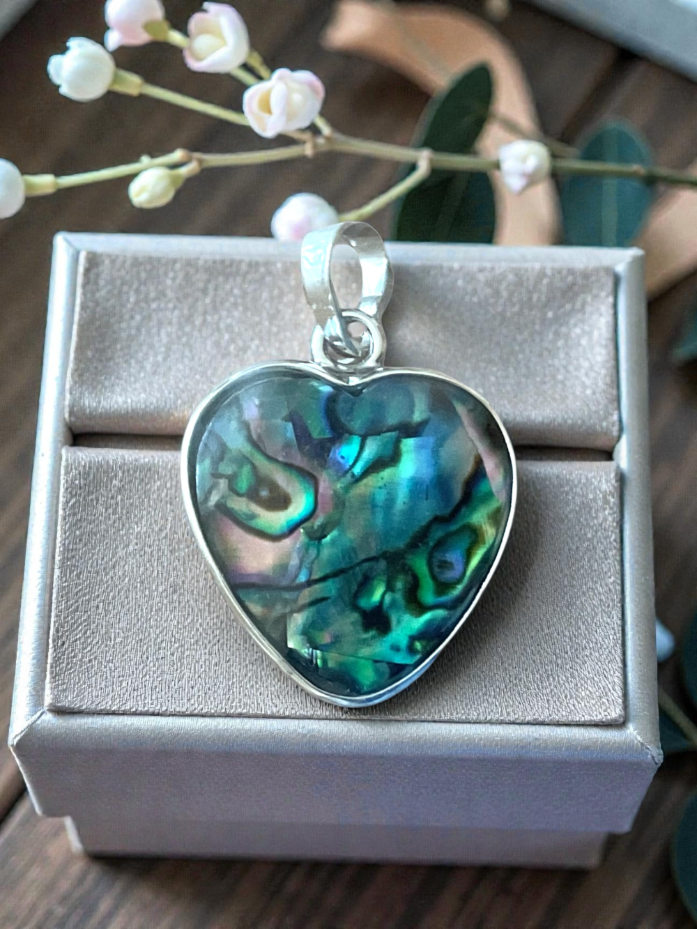 Abalone Perlmutt Herz Anhänger mit 925 Silberkette I 2x2 cm I Handarbeit I Herzgeschenk I Liebesgeschenk I incl. Geschenkverpackung I Australien