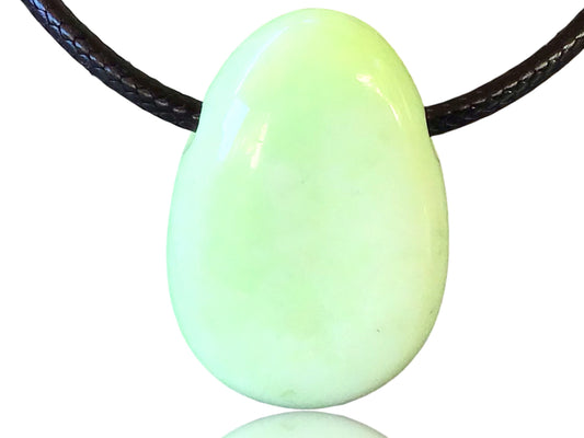 Zitronenchrysopras Anhänger Tropfen – Edelstein Kette mit 80 cm Band & Geschenkbox – Echter Chrysopras Schmuck Grün – Naturstein in AAA-Qualität aus Brasilien