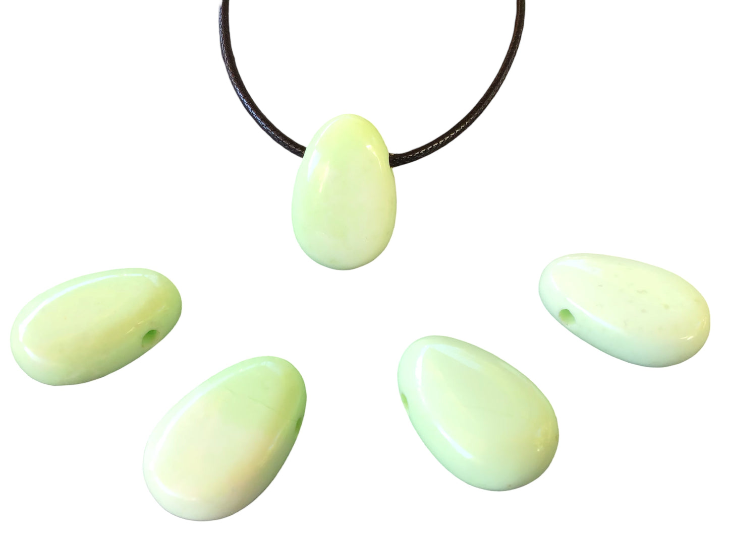 Zitronenchrysopras Anhänger Tropfen – Edelstein Kette mit 80 cm Band & Geschenkbox – Echter Chrysopras Schmuck Grün – Naturstein in AAA-Qualität aus Brasilien