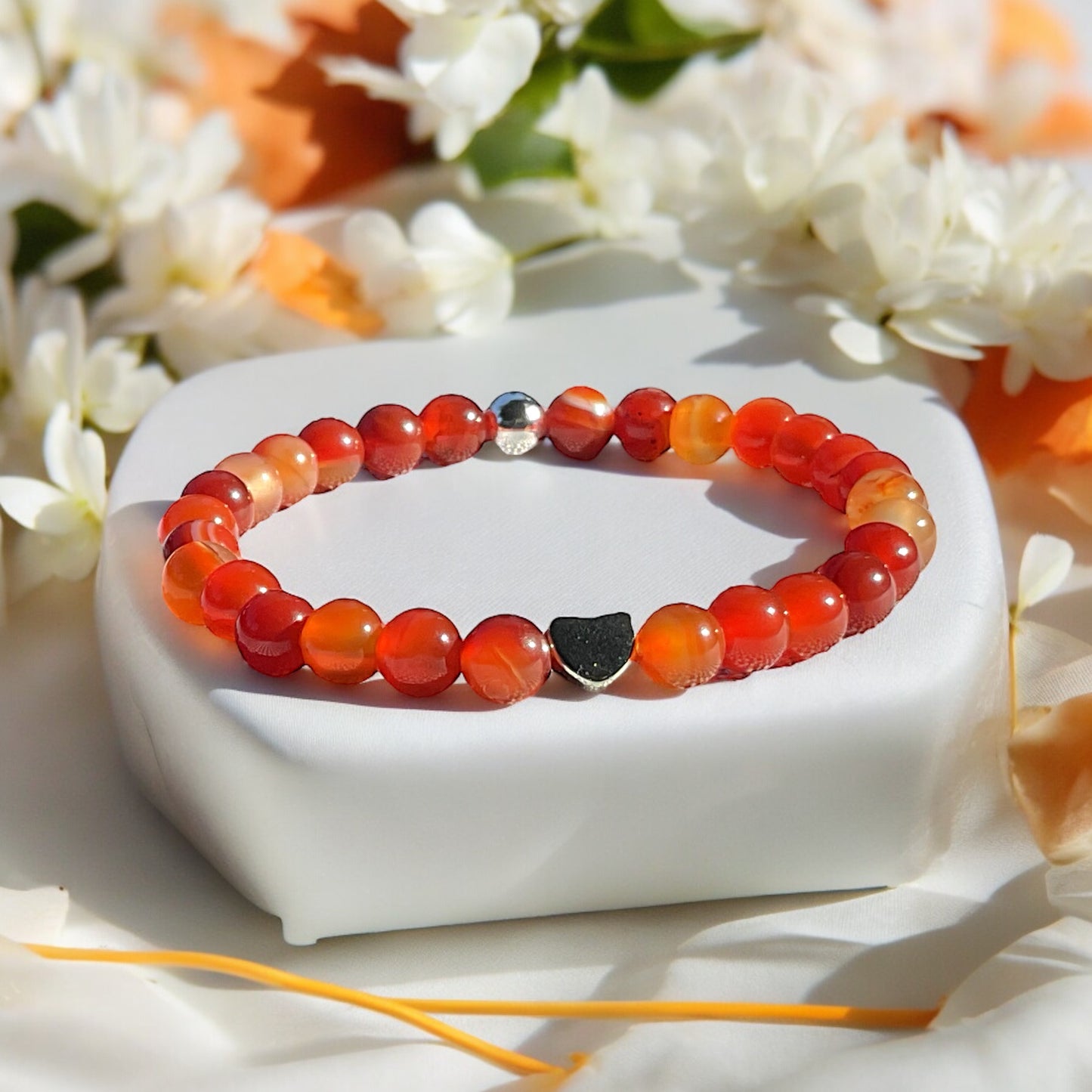 Steinfixx® - Carneol Perlenarmband handgemacht mit 925 Silber Perle und versilbertem Herzchen - KRAFTSTEIN - Hochwertiges Edelsteinarmband Armband für Damen & Herren