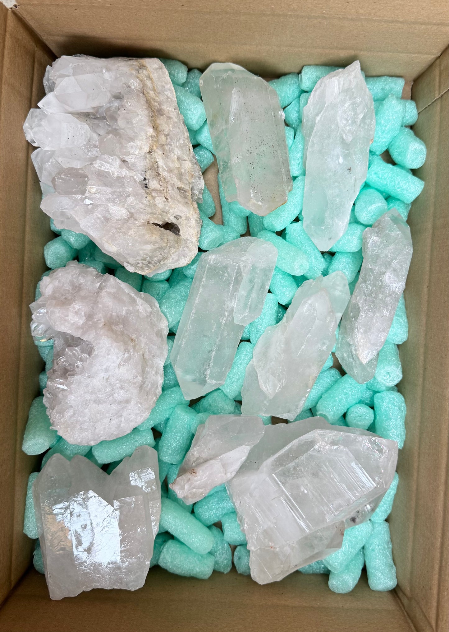 Bergkristall Stufen und Spitzen in verschiedenen Größen aus Brasilien B-WARE 4,15 kg -SALE- Konvolut Nr.: 1229