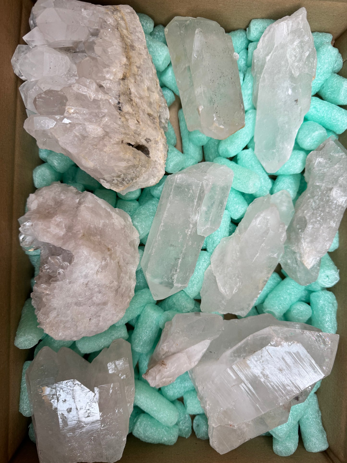 Bergkristall Stufen und Spitzen in verschiedenen Größen aus Brasilien B-WARE 4,15 kg -SALE- Konvolut Nr.: 1229