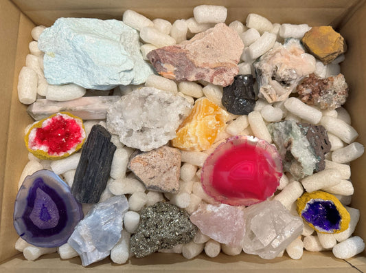 Mineralien-Konvolut „Weltreise“ – 20 verschiedene Mineralien aus aller Welt – 2,40 kg Sammlerstück – Unikat Nr. 1232 – SALE