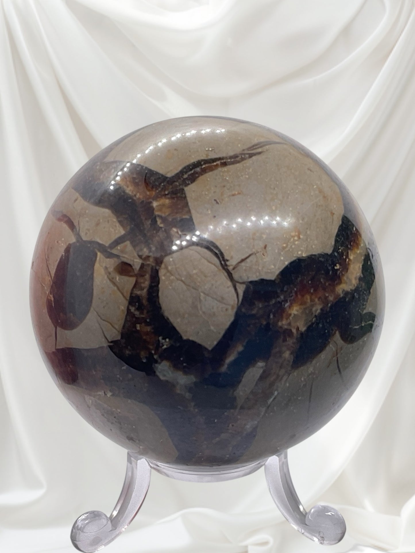 Septarien Drachen Kugel I 455 Gramm I 7x7x7cm I Dragonball I Mystisch I Kristallkugel I Unikat-Masterpiece 1646 I mit Acrylständer I Madagaskar
