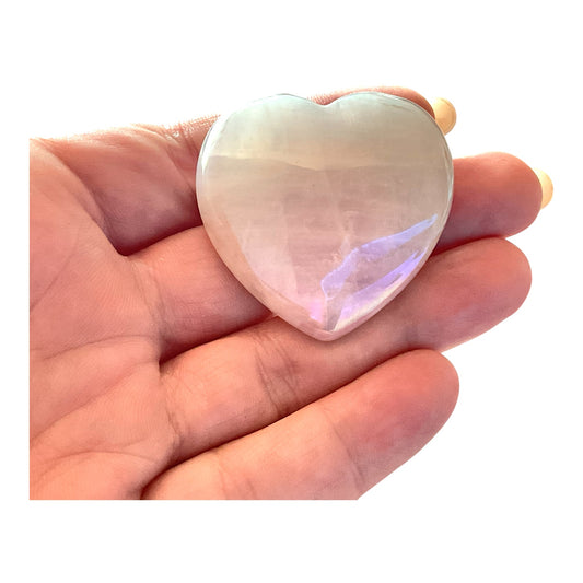 Angel Aura Rosenquarz Edelstein Herz I 42x40x13mm I ca. 28gr. I Stein der Liebe I Engelsglanz I Glücksstein I Chakra-Stein I Taschenstein | Massagestein | Aura-Veredelung I Brasilien