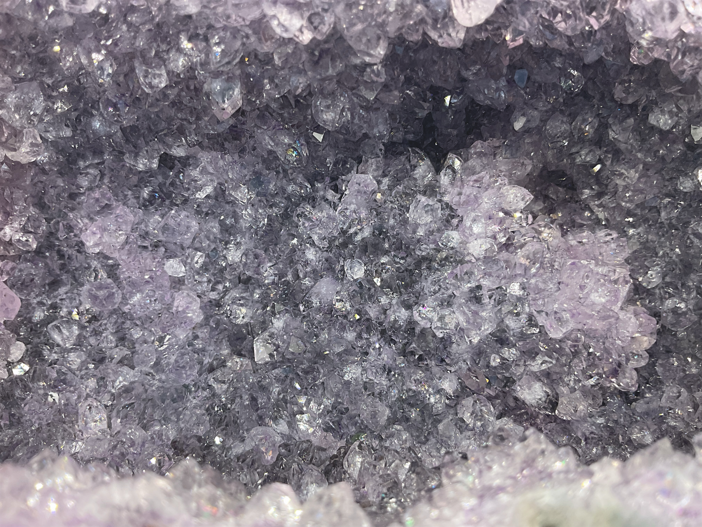 Amethyst Druse I 1,948 KG I 16x12x11 cm I Blickfang I Highlight für jeden Raum I Unikat-Masterpiece 1479 I Brasilien