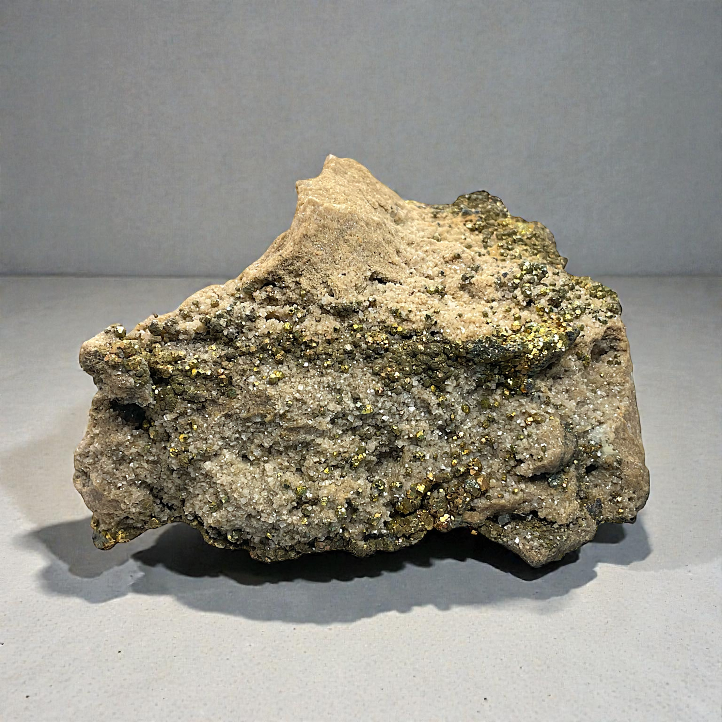Pyrit auf Muttergestein I 428gr I 12x8x5cm I Unikat-Masterpiece 1676 I Sammlerstück I USA-Iowa, Buffalo