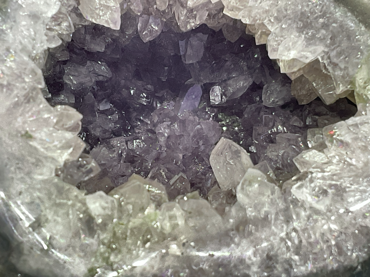 Amethyst Druse Minidruse mit phantastischen Kristallen I 670gr. I 10x9x8cm I Blickfang I Sammlerstück I Unikat-Masterpiece 1633 I Brasilien