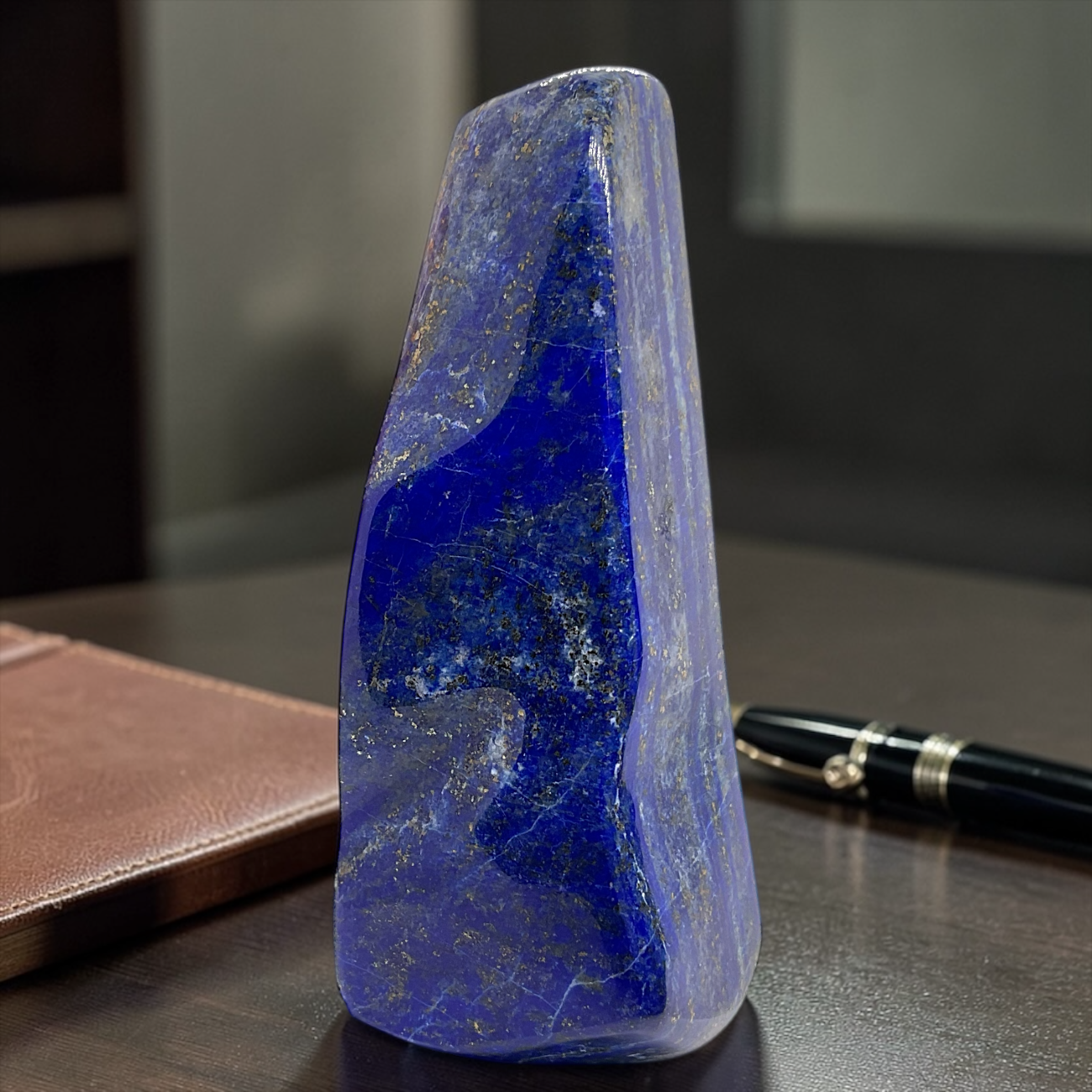 Lapislazuli Freeform I Edelstein I Heilstein I 342gr. I 4x3x11cm I Unikat-Masterpiece 1684 I AAA-Qualität I Sammlerstück I Museumsstück I Pakistan