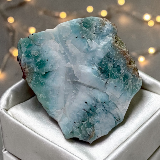 Larimar Rohstein I Edelstein I prächtig und selten I naturbelassen und unbehandelt I 40x40x5mm I 18gr. I Unikat-Masterpiece 1562 I Sammlerstück I Dominikanische Republik