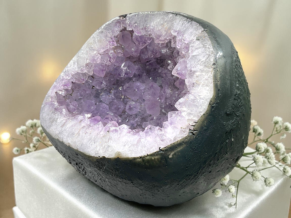 Amethyst-Druse aus Brasilien – 2747 g, ca. 15 × 13 × 13 cm – AAA-Qualität – Glücksdruse Edelstein Unikat (Masterpiece 1621) – Sammlerstück