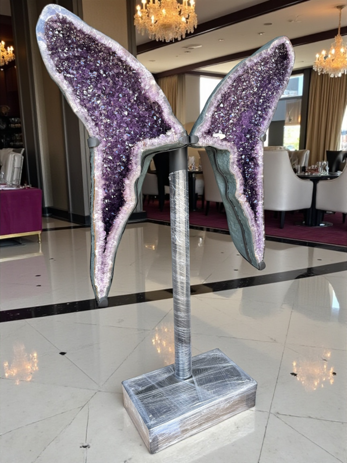 XXXL Amethyst Schmetterling auf Metallständer I 136 KG I 180x115x17cm I AAA-Qualität I Exklusiver Blickfang & repräsentative Dekoration I Museumsstück I Unikat-Masterpiece 1679  I Sammlerstück I Brasilien