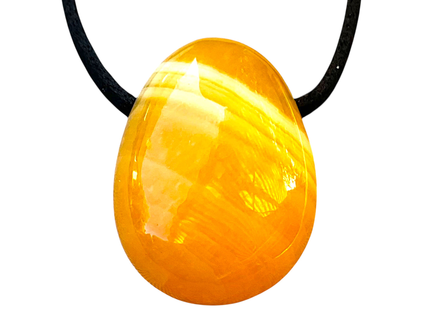 Orangencalcit Tropfenanhänger – Natürlicher Edelstein Anhänger mit 80 cm Band & Geschenkbox – AAA-Qualität aus Mexiko – Echter Naturstein Schmuck ca. 30 x 20 mm