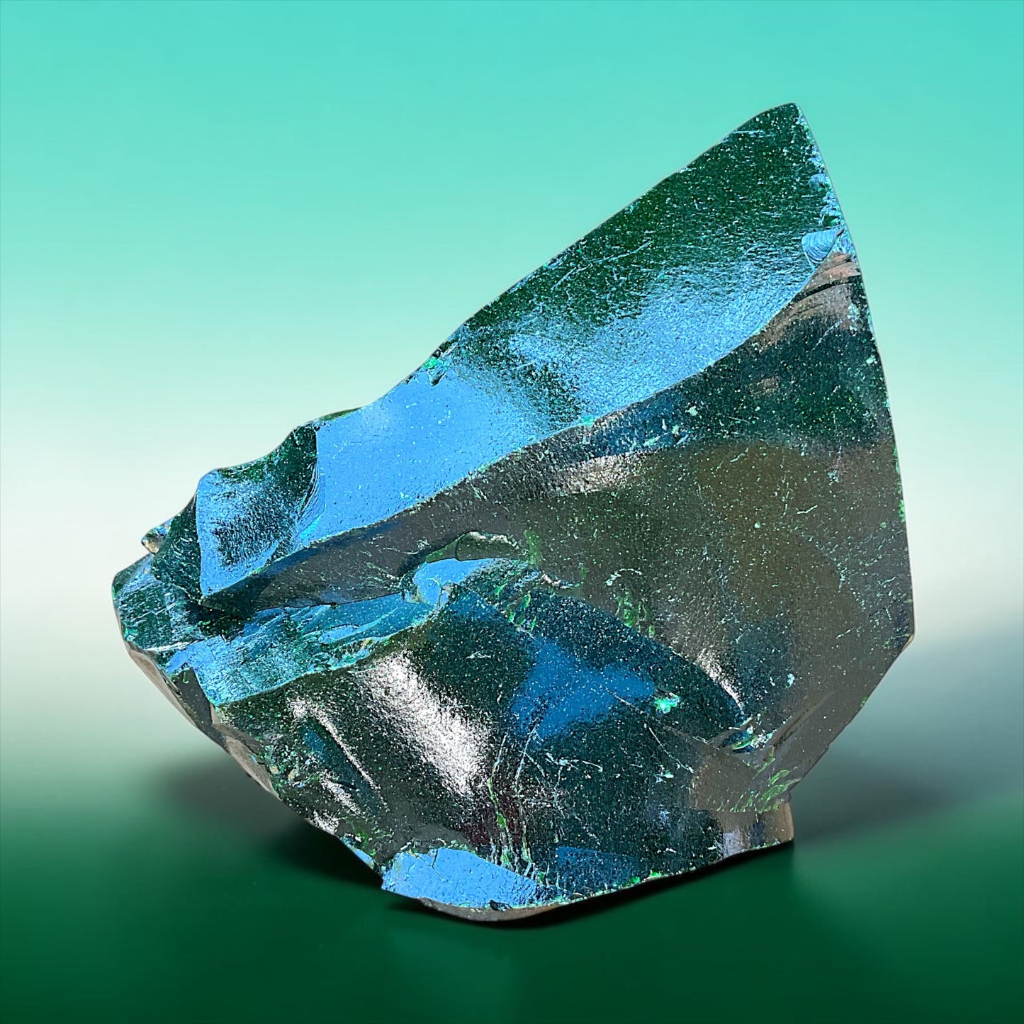 XL Grünfluss-Brocken aus Schmelzglas – 15,6 kg Unikat aus den USA – grüner Dekorations- und Gartenstein mit glasigem Glanz – ca. 28 × 20 × 17 cm als außergewöhnlicher Blickfang für Garten, Terrasse, Wohnraum - Sammlerstück