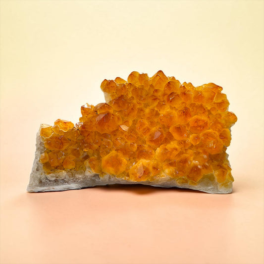 XXL Citrin Rohstein gebrannt aus Brasilien – 2,06 kg – 20 × 12 × 6 cm – AAA-Qualität mit Kristallspitzen – Sammlerstück – Unikat Masterpiece 1668