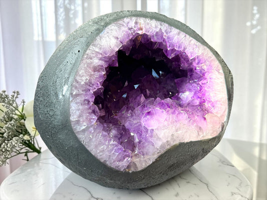XXL Amethyst Druse aus Brasilien – 7,7 kg – 20 × 20 × 18 cm – AAA-Qualität – naturbelassene Kristallstufe – Sammlerstück – Unikat 1680