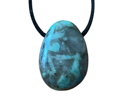 Smaragd Anhänger Tropfen – Edelstein Kette mit 80 cm Band & Geschenkbox – Echter Smaragd Schmuck Grün – Naturstein aus Brasilien