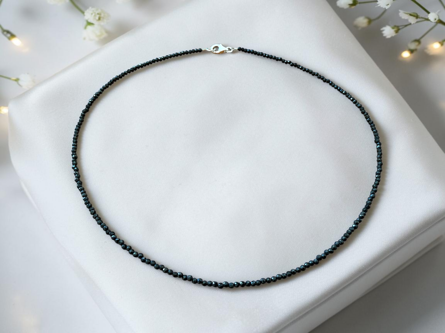 Turmalin (Schörl) Perlenkette 2mm facettiert I Länge 45cm I starker Schutzstein I Geschenkverpackung I Heilstein I hochwertige AAA-Qualität I Brasilien